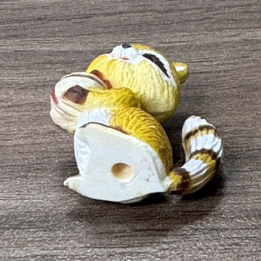 Vintage Dollhouse‎ Miniature Red Racoon 1.25